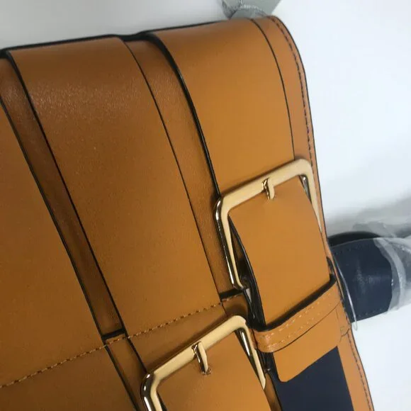 Redfox Purse - Picture 4 of 16